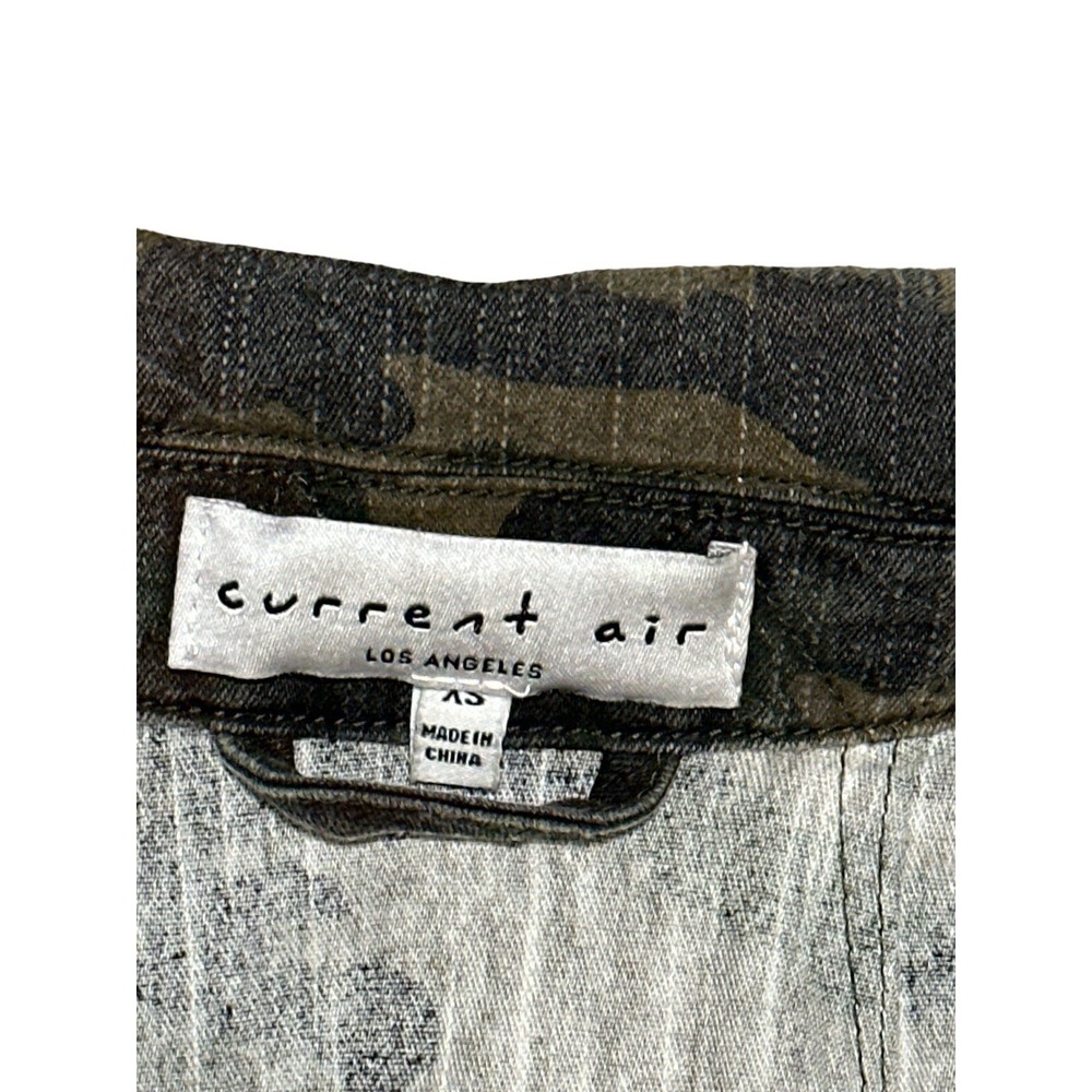 Current Air Los Angeles Camo Jacket Zip Button Closure W/ Pockets Women's SizeXS - Picture 4 of 9
